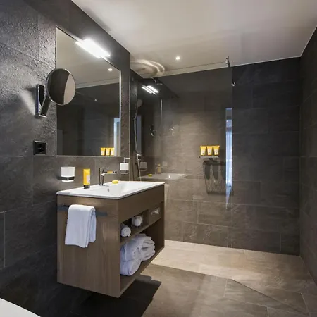 Contact Us At What App - 0041-798-079-427 To Book!! - Bed & Breakfast Christiania
