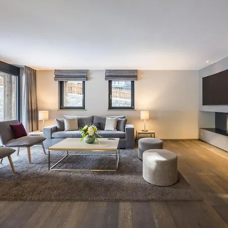 Contact Us At What App - 0041-798-079-427 To Book!! - Bed & Breakfast Christiania Appartement