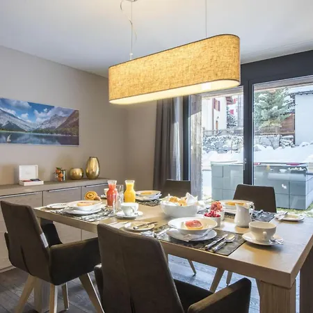 Contact Us At What App - 0041-798-079-427 To Book!! - Bed & Breakfast Christiania Apartmán